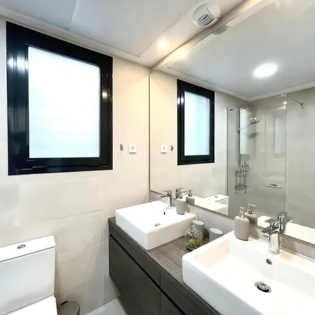 Apartment Modern 3 Bedroom 300 Meters To The Fuengirola