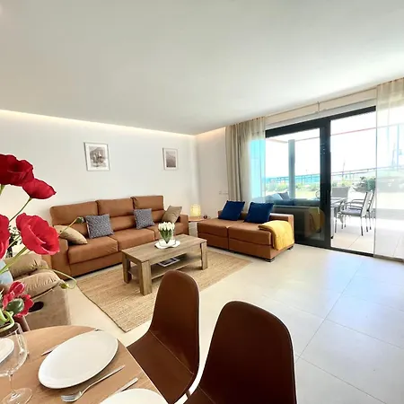 Apartment Modern 3 Bedroom 300 Meters To The Fuengirola