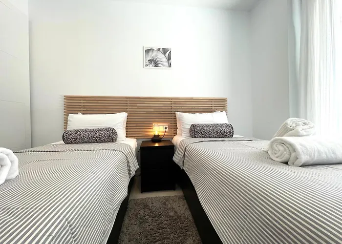 Modern 3 Bedroom 300 Meters To The