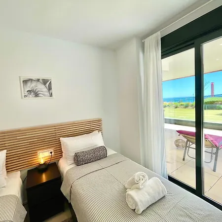 Apartment Modern 3 Bedroom 300 Meters To The Fuengirola