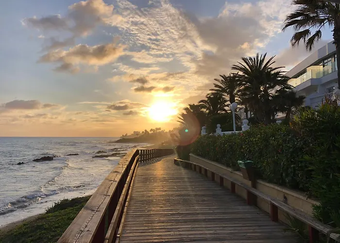 Modern 3 Bedroom 300 Meters To The