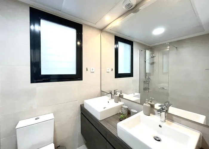 Apartment Modern 3 Bedroom 300 Meters To The Fuengirola