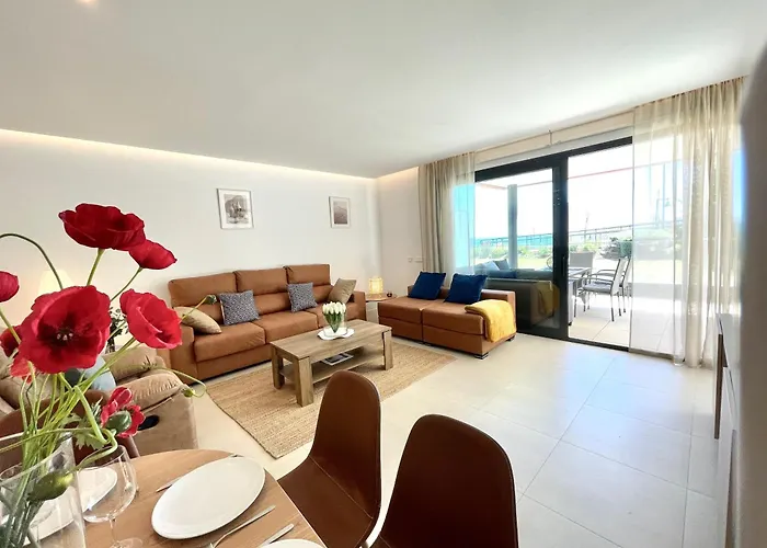 Apartment Modern 3 Bedroom 300 Meters To The Fuengirola